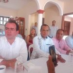 El caballero de la política veracruzana Pepe Yunes Zorrilla visita Santiago Tuxtla